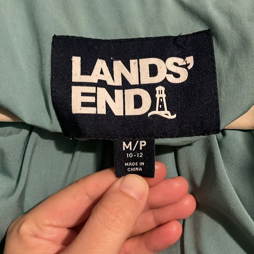 Lands’ End Down Filled Green Puffer Jacket Women’s Medium Petite (10/12) Hood - Picture 8 of 11